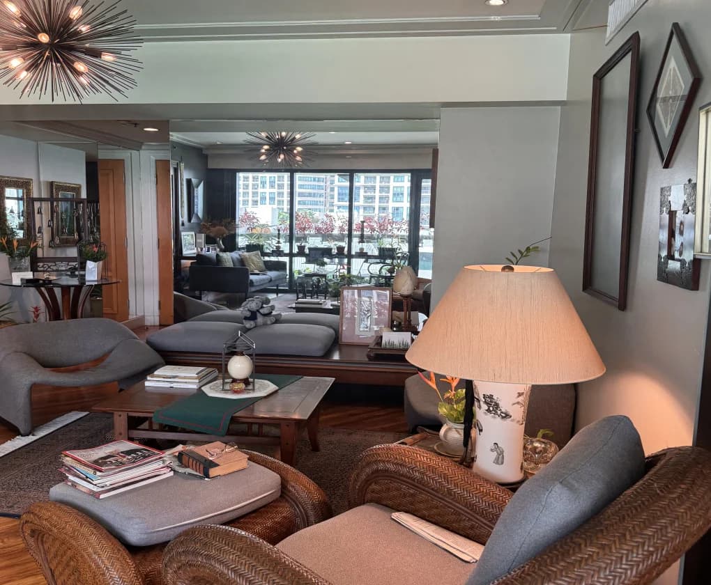 Amorsolo | 2BR Condo for Sale in Makati City - Rockwell