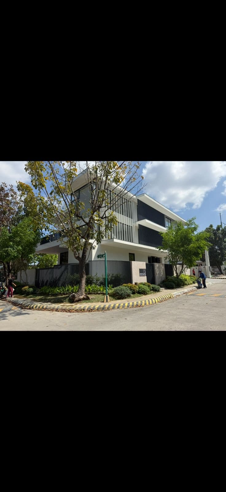 Tivoli Royale Subdivision | 5BR 672sqm House & Lot for Sale in Quezon City