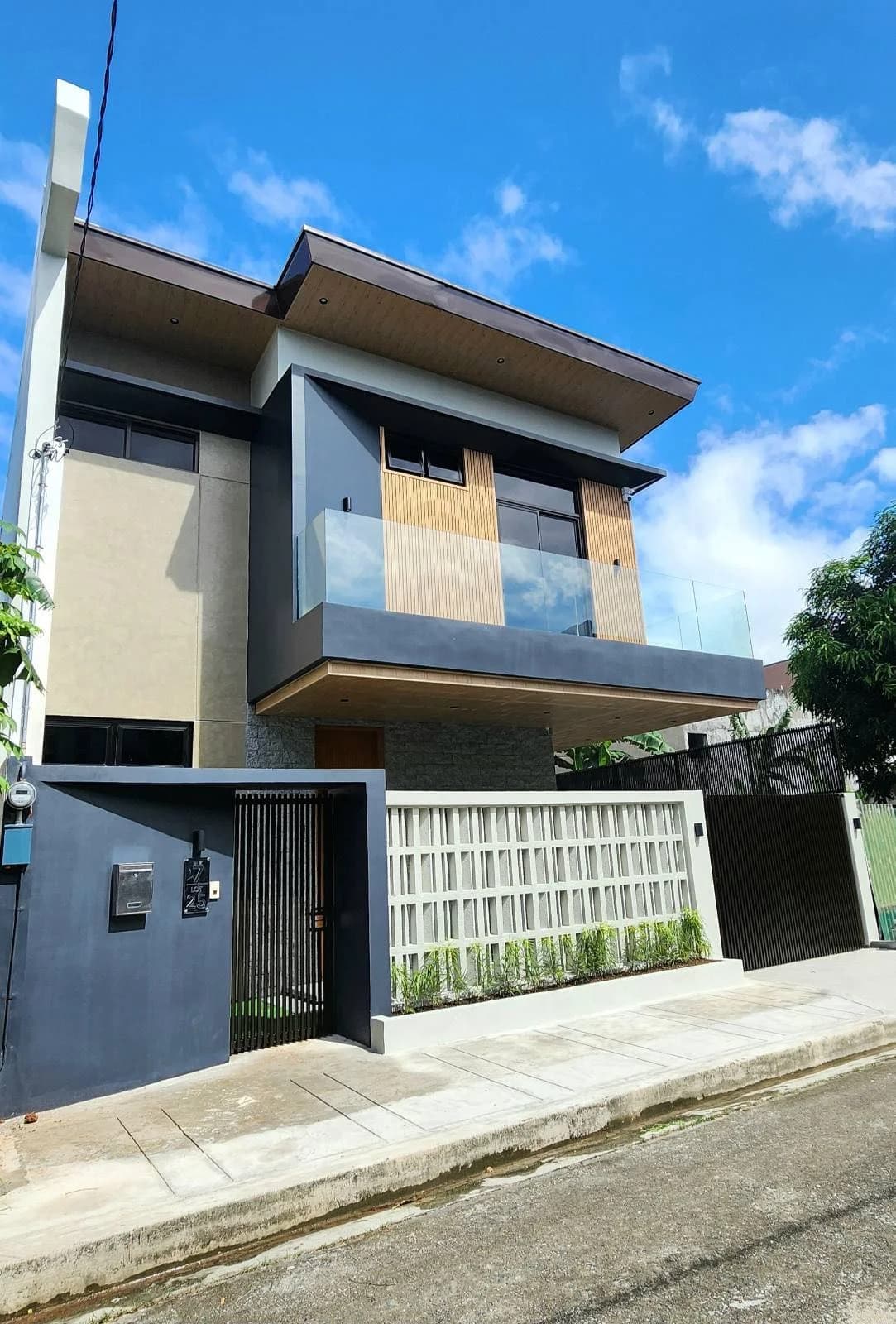 Ciudad Verde Subdivision | 4BR 215sqm House & Lot for Sale in Quezon City