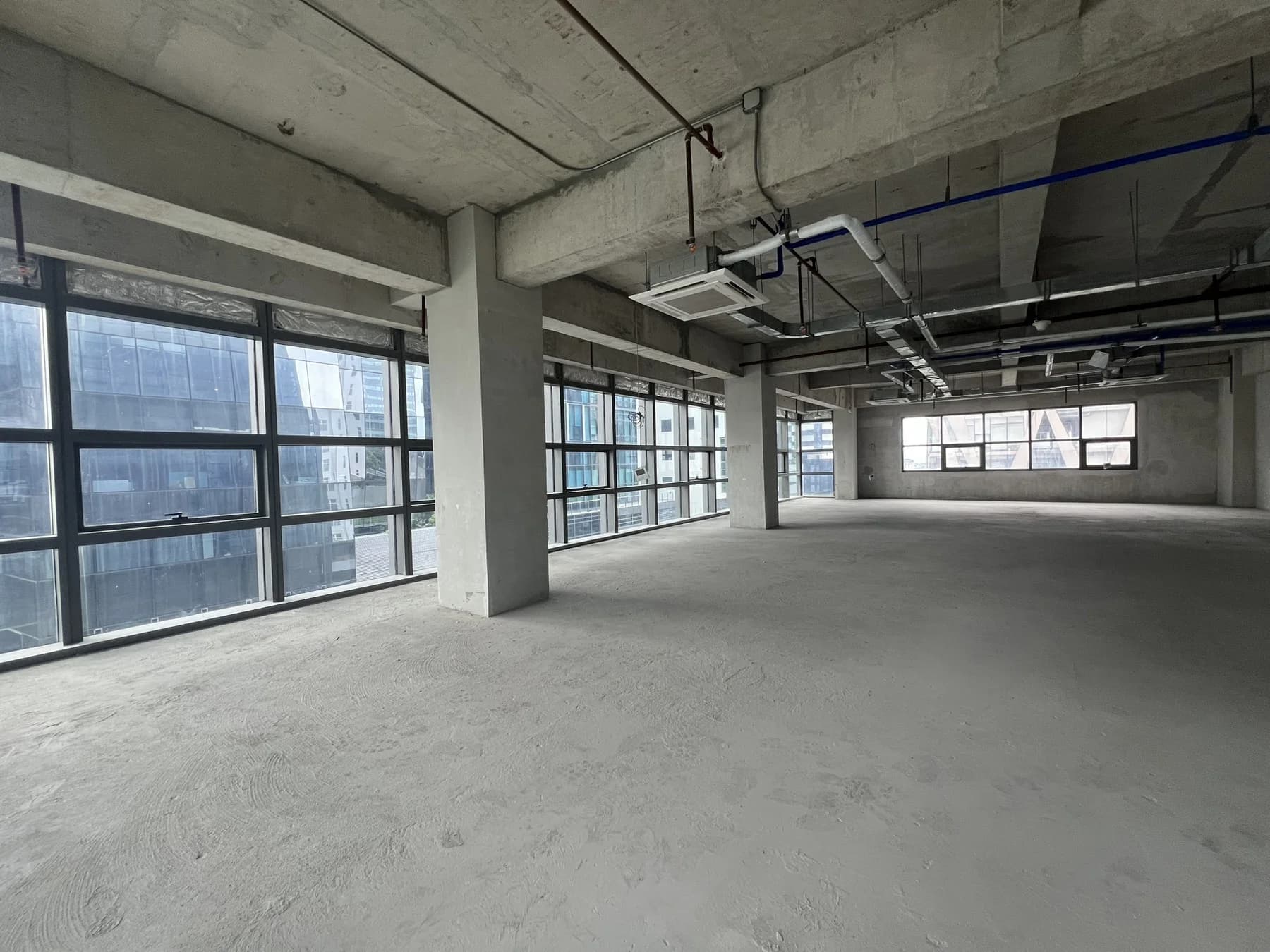 Sennett Corporate Center | 239sqm Office Space for Rent in Taguig City - Bgc