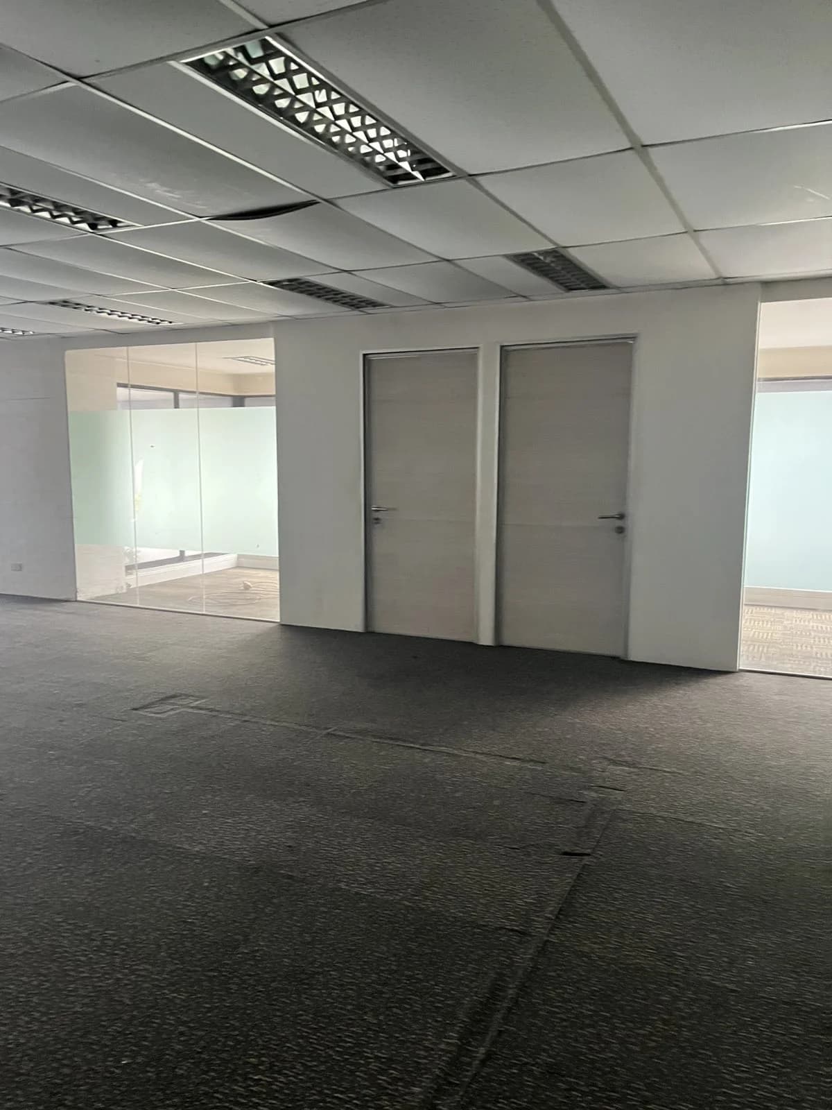 Lerose Bldg | 290sqm Office Space for Rent in Makati City