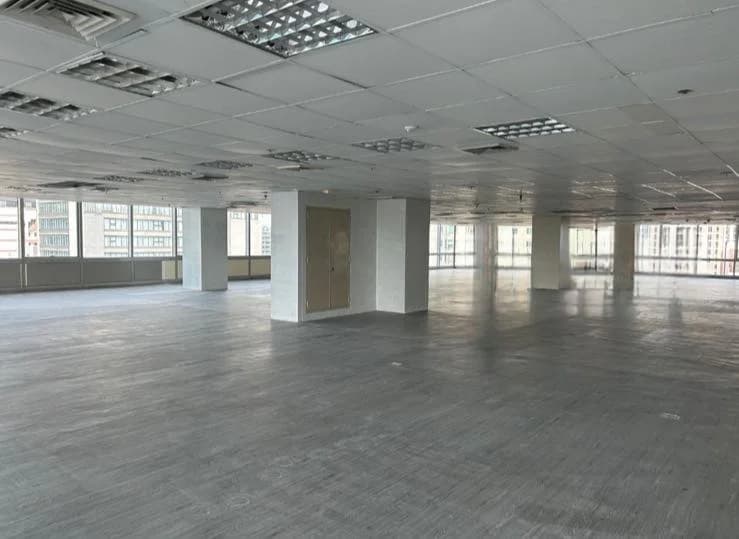 The World Centre | 400sqm Office Space for Rent in Makati City - Salcedo Village