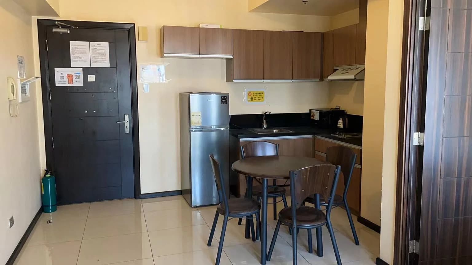 The Radiance Manila Bay | 1BR 40sqm Condo for Sale in Pasay City
