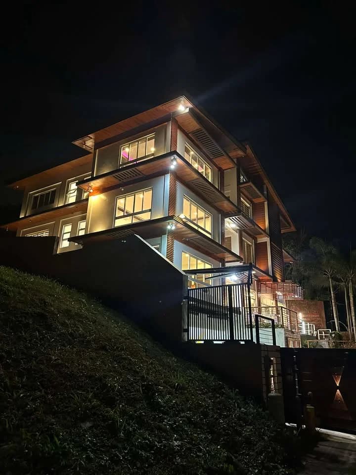 Ayala Westgrove Heights | 6BR 900sqm House & Lot for Sale in Cavite