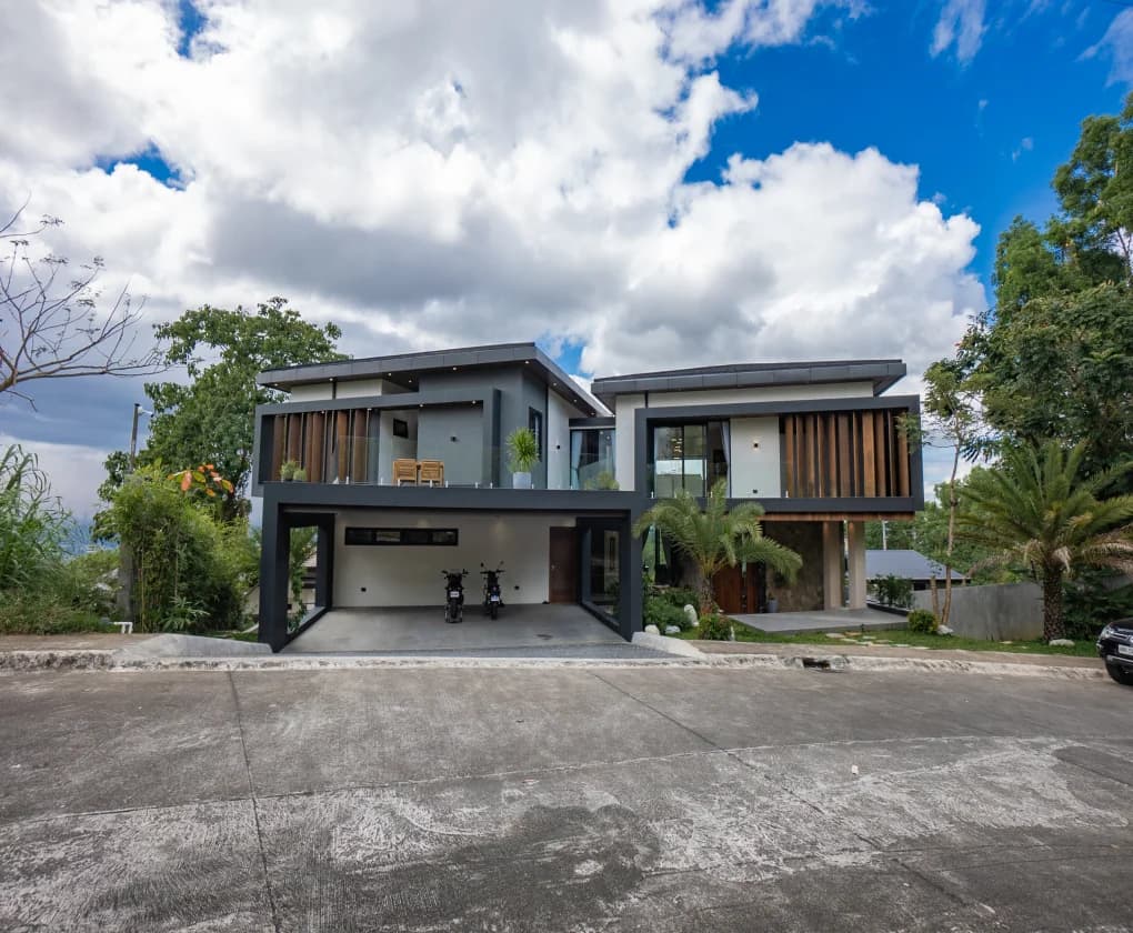 Timberland Heights | 6BR 777sqm House & Lot for Sale in Rizal