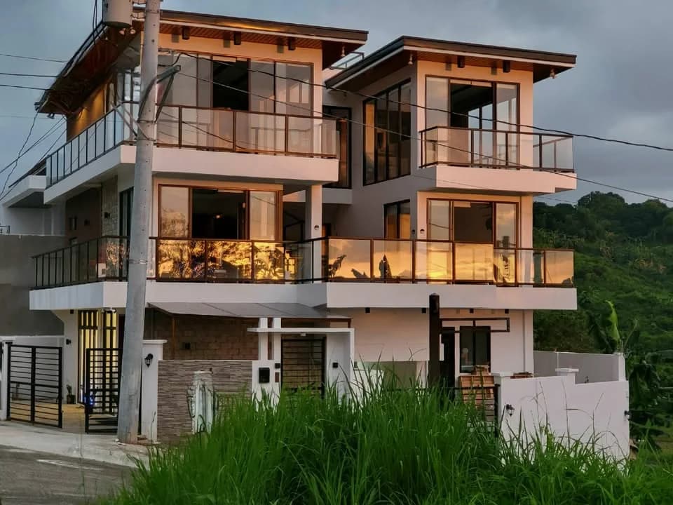 Havila Filinvest Taytay | 5BR 270sqm House & Lot for Sale in Rizal