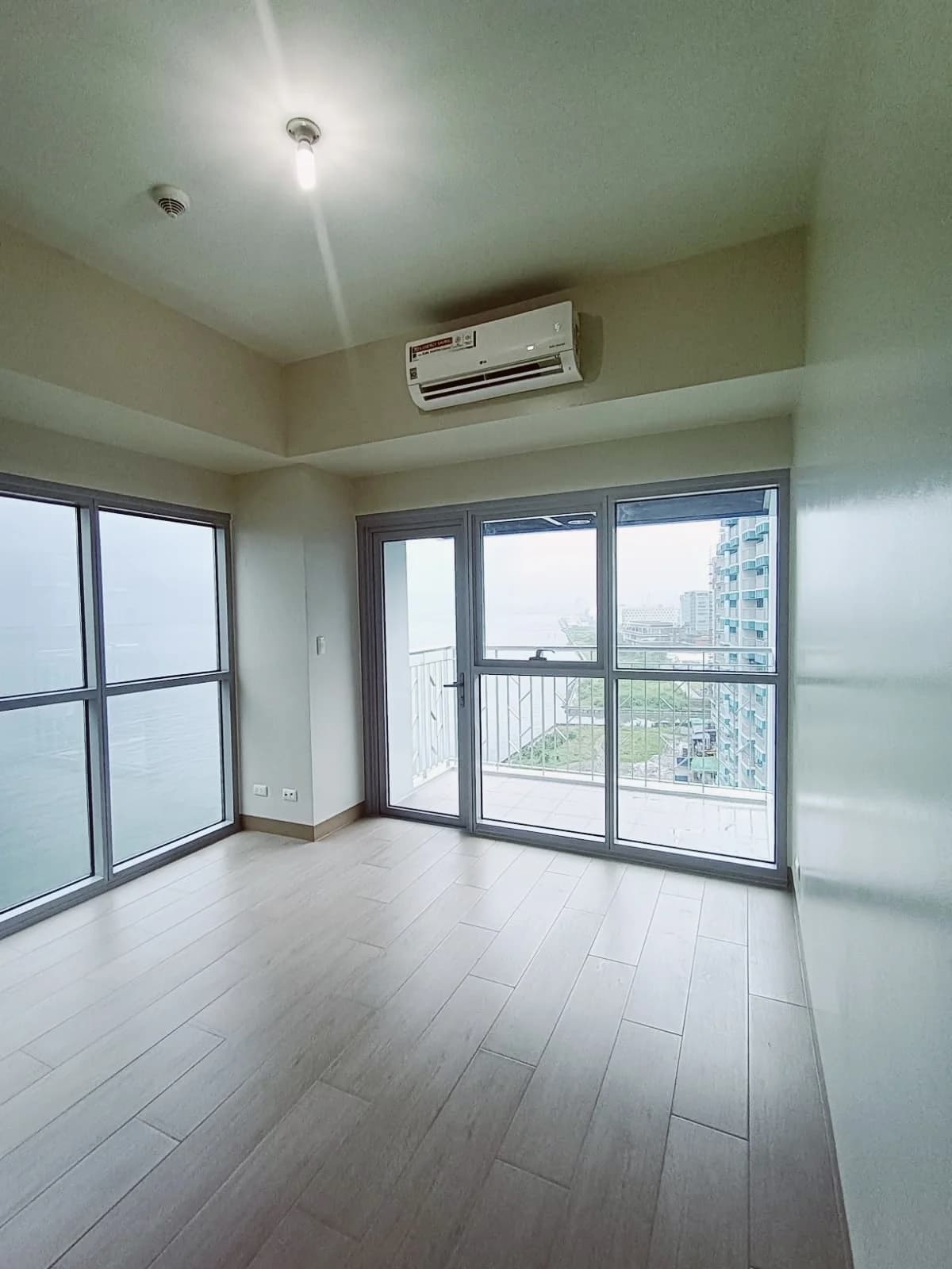 Bayshore Residential Resort 2 | 2BR 79sqm Condo for Sale in Pasay City