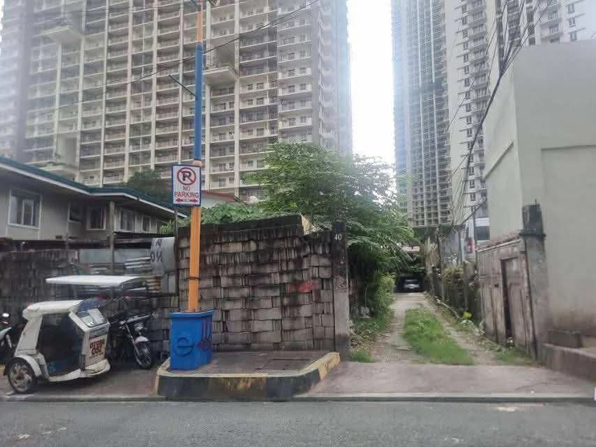 Lakeview Drive | 2BR 200sqm House & Lot for Sale in Pasig City
