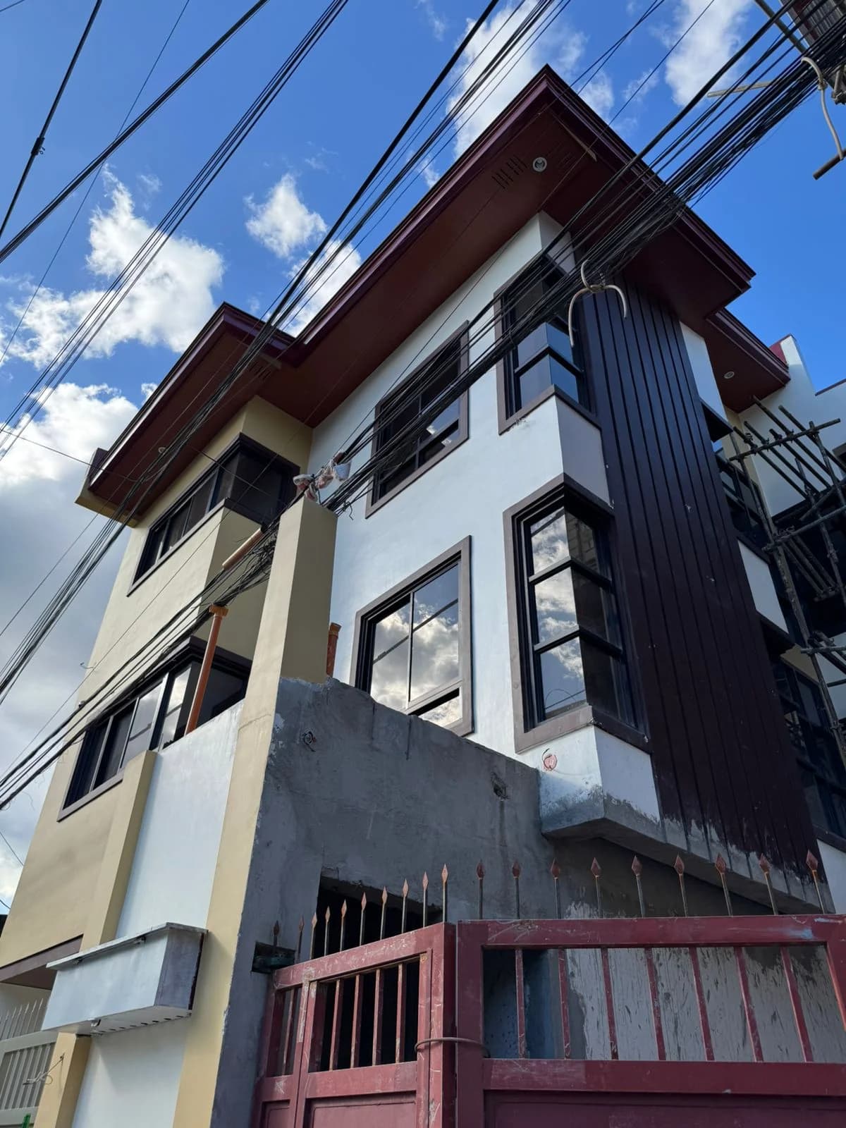Barangay Fairview | 3BR 131sqm Condo for Sale in Quezon City