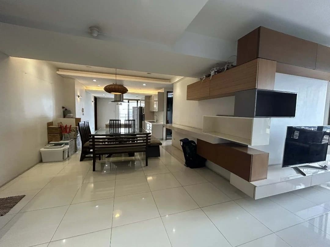 Skyway Twin Tower | 3BR 219sqm Condo for Rent in Pasig City