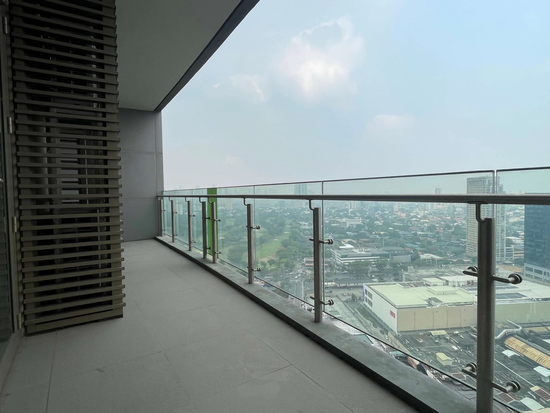Viridian In Greenhills | 1BR 95sqm Condo for Sale in San Juan City