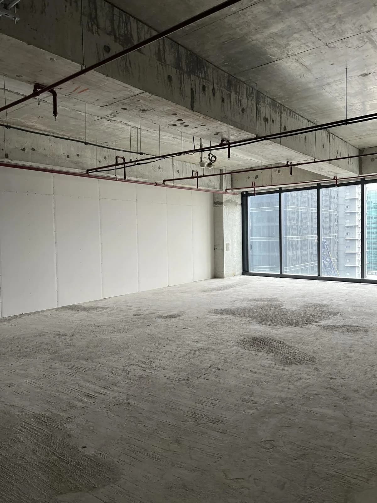 Park Triangle Corporate Plaza | 102sqm Office Space for Sale in Taguig City - Bgc