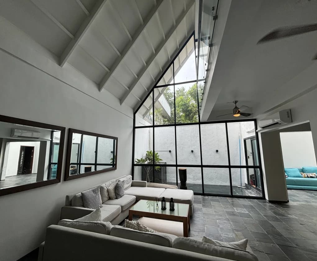 United Paranaque Subdivision / Ups 5 | 4BR 356sqm House & Lot for Sale in Parañaque City