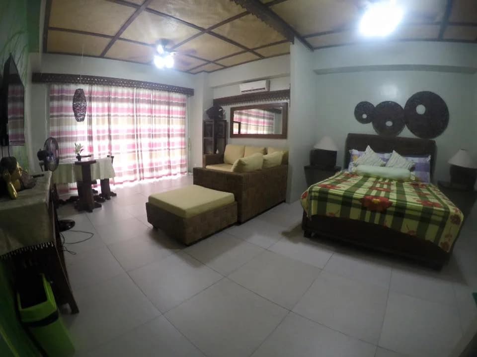 Pico De Loro Beach & Country Club | 2BR 91sqm Condo for Sale in Batangas