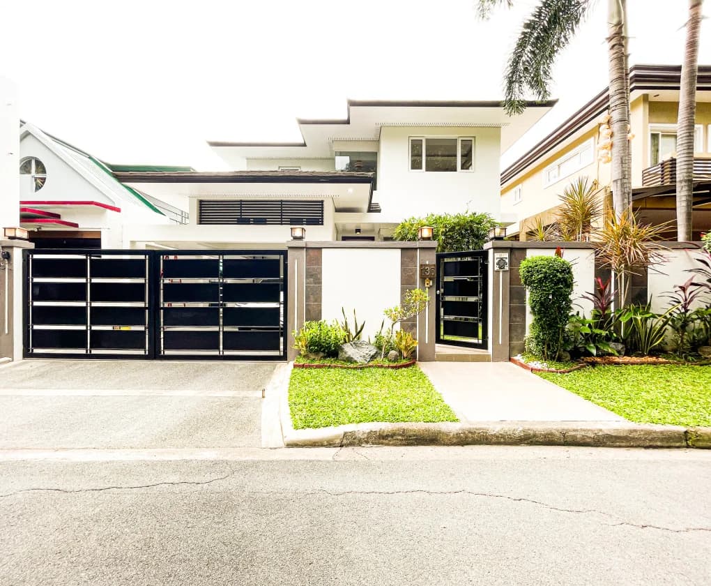 Alabang Hills | 4BR 350sqm House & Lot for Sale in Muntinlupa City