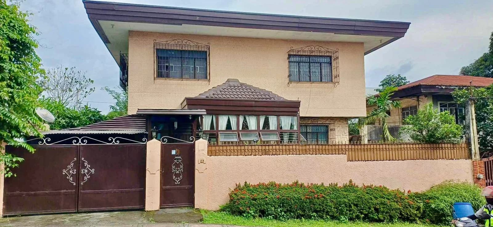 Doña Carmen Heights | 5BR 400sqm House & Lot for Sale in Quezon City