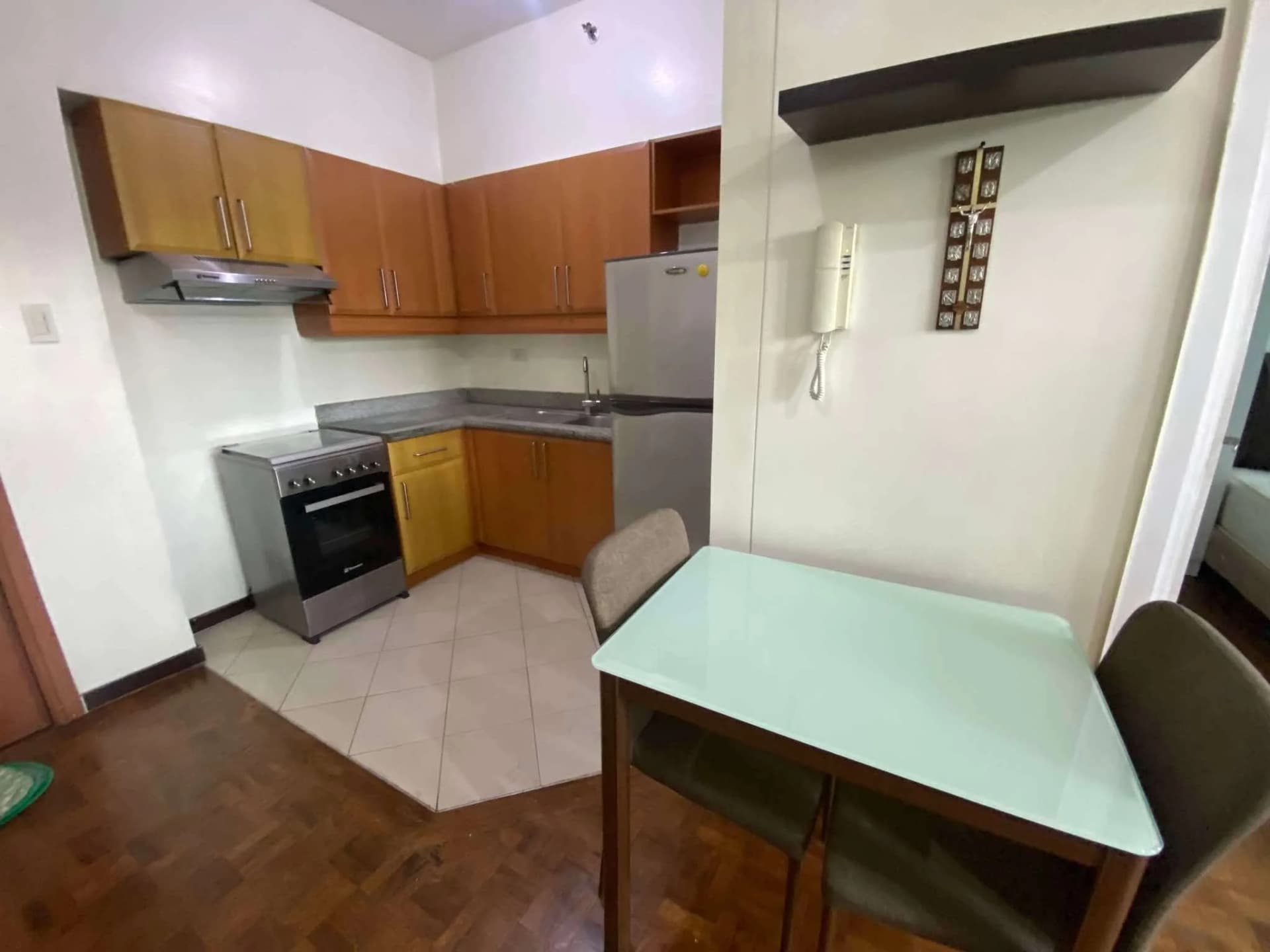 Fifth Avenue Place | 1BR 37sqm Condo for Rent in Taguig City