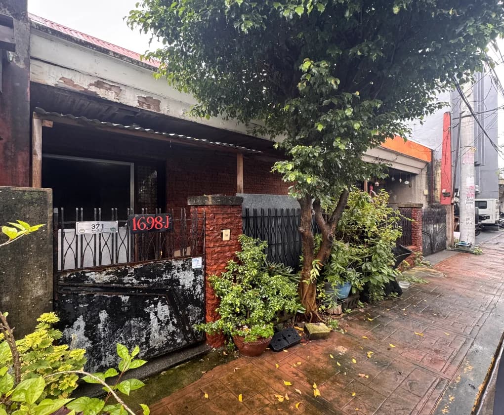 Santiago Village | Lot for Sale in Makati City