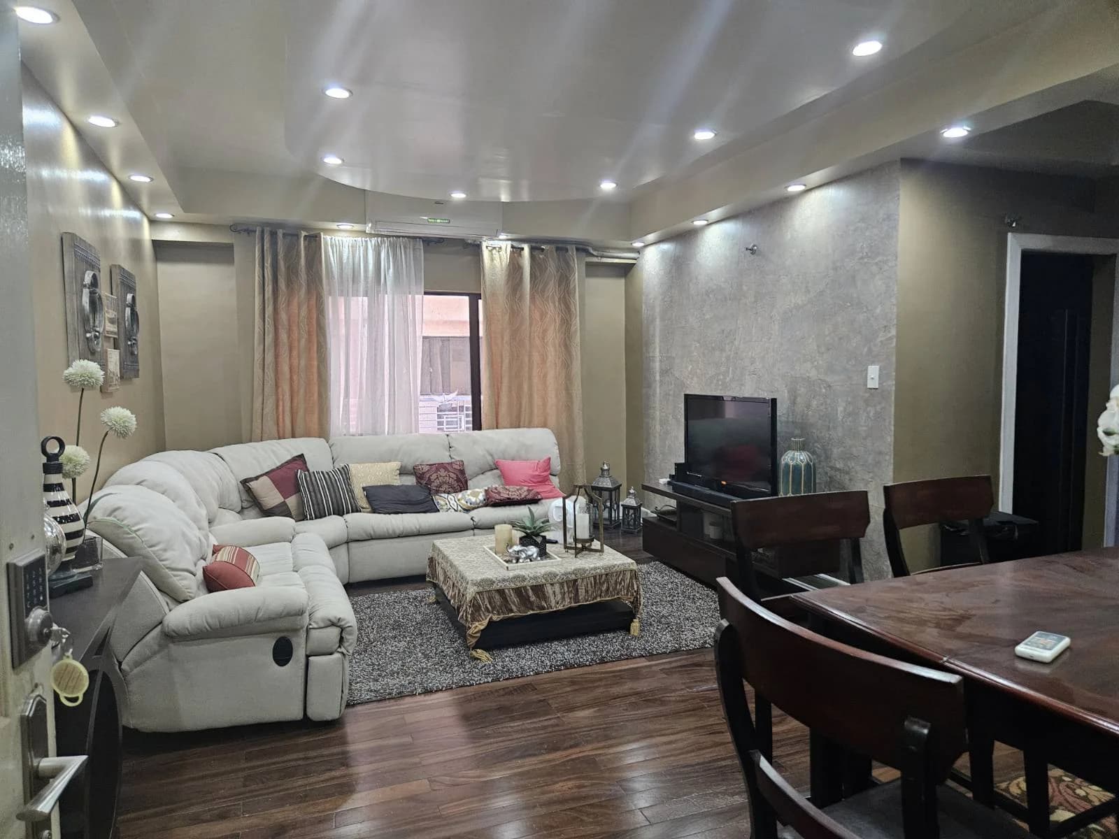 One Orchard Road | 2BR 72sqm Condo for Rent in Quezon City
