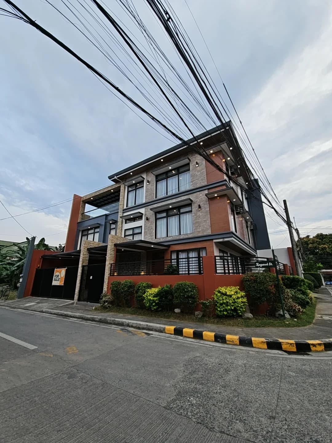Vermont Royale Marcos Highway Antipolo | 5BR 315sqm House & Lot for Sale in Rizal
