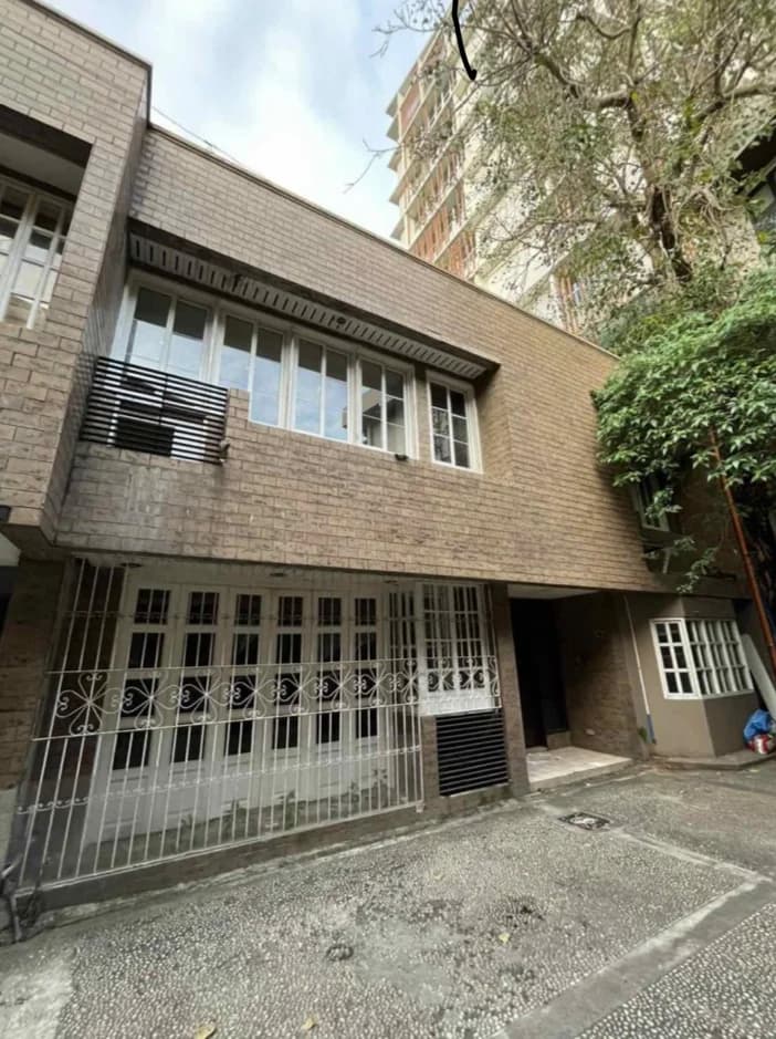 Horseshoe Townhomes | 4BR 276sqm Townhouse for Sale in Quezon City
