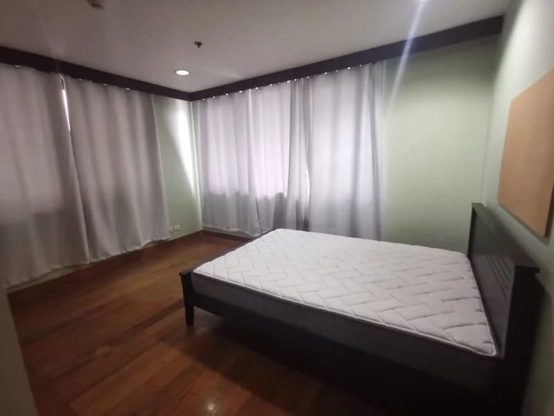 Sky Line At One Balete | 3BR 217sqm Condo for Sale in Quezon City