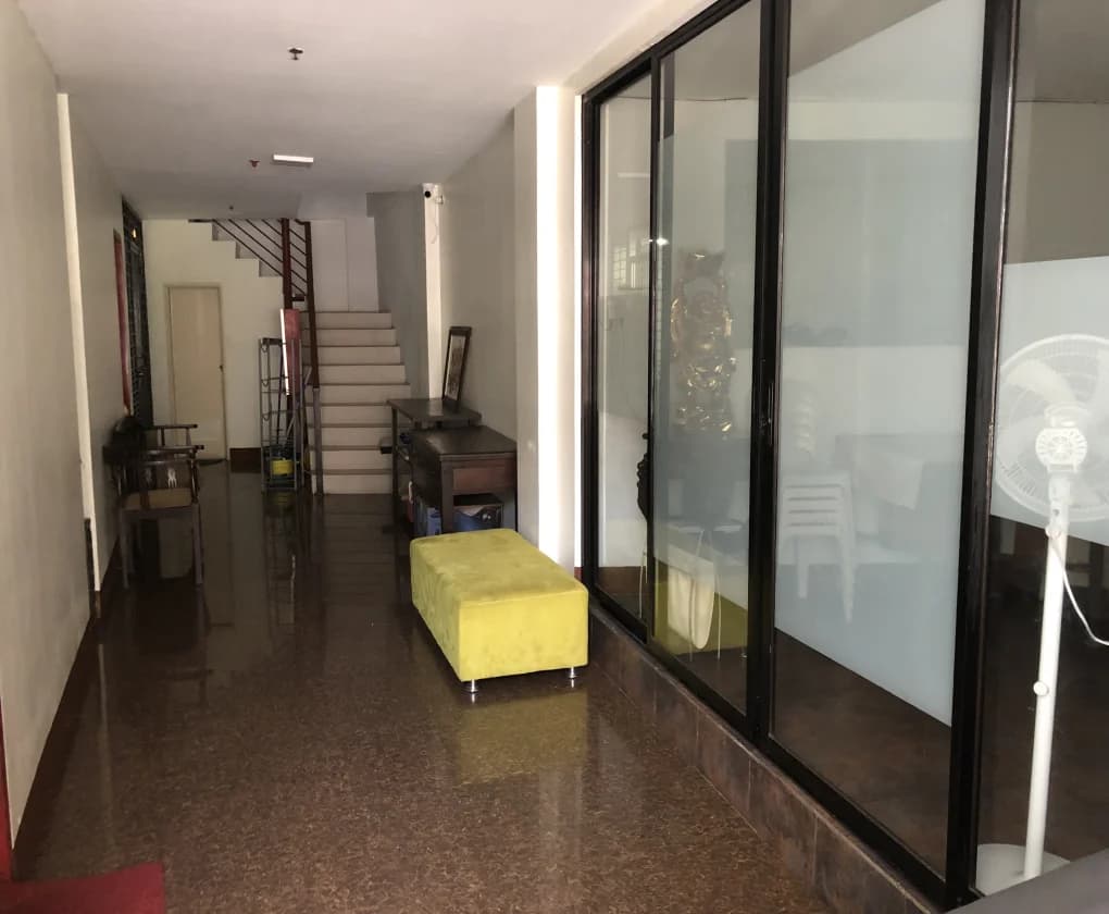 P. Villanueva Residential Building | 2000sqm Commercial Space for Sale in Pasay City