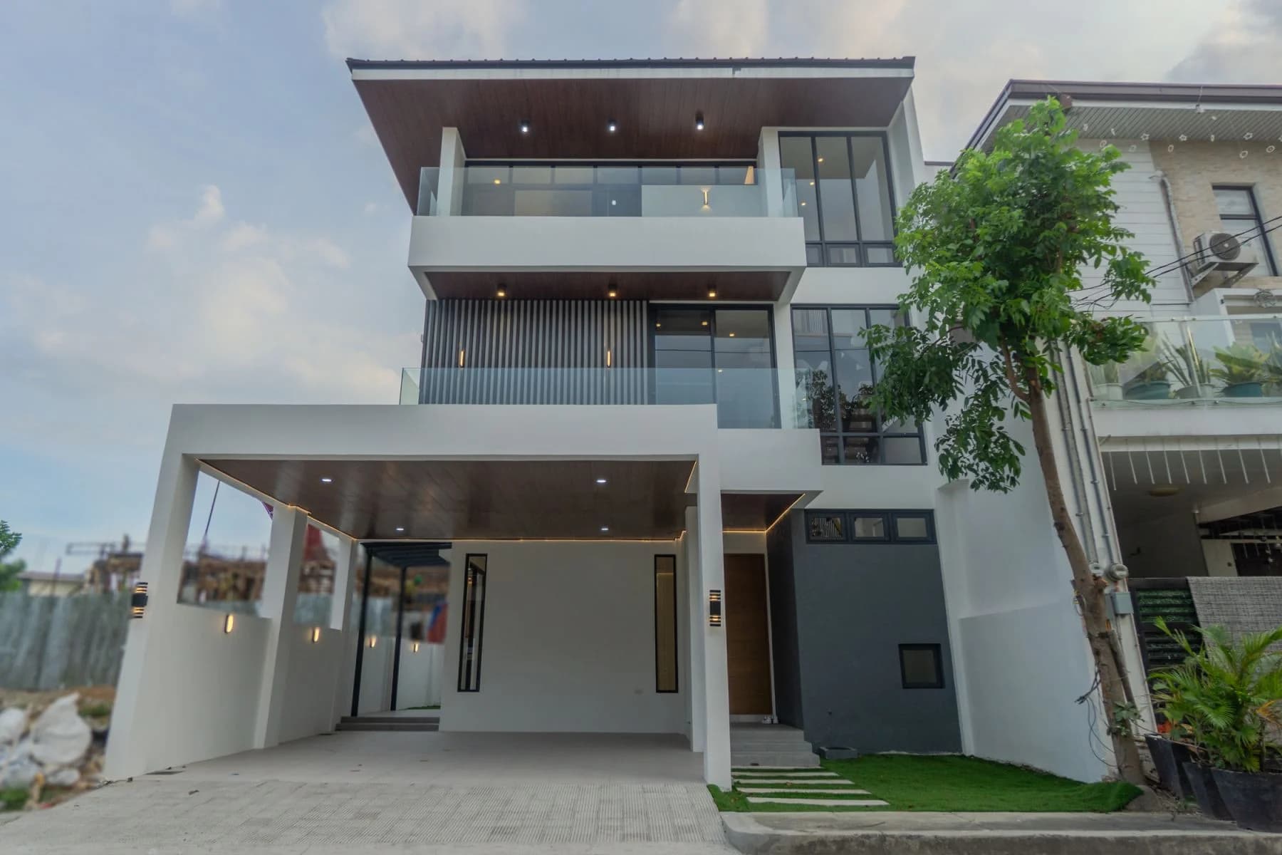 Trevi Executive Village - The Elliot House | 4BR 283sqm House & Lot for Sale in Marikina City