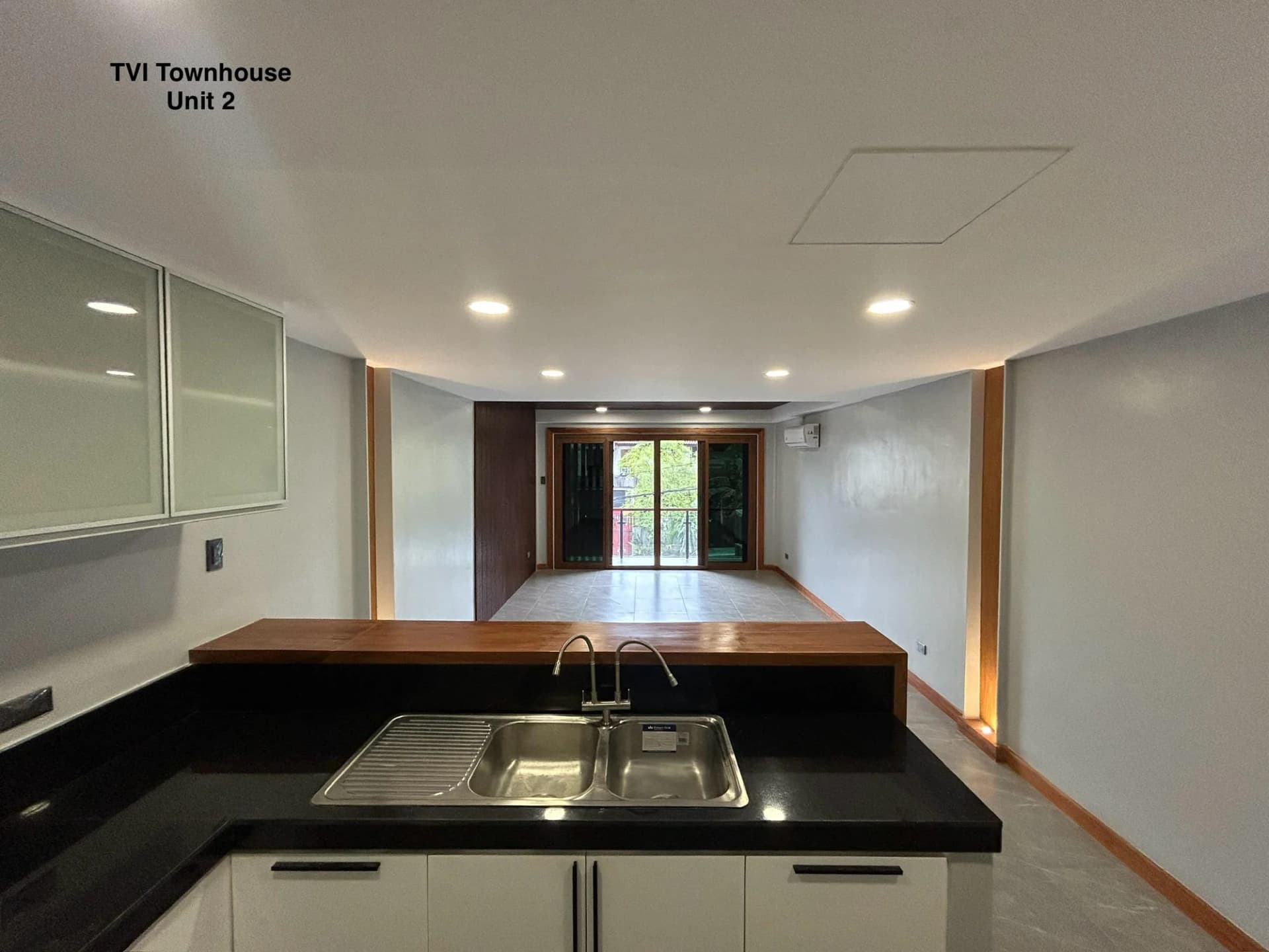 Tierra Verde 1 - Quezon City | 3BR 286sqm Townhouse for Sale in Quezon City