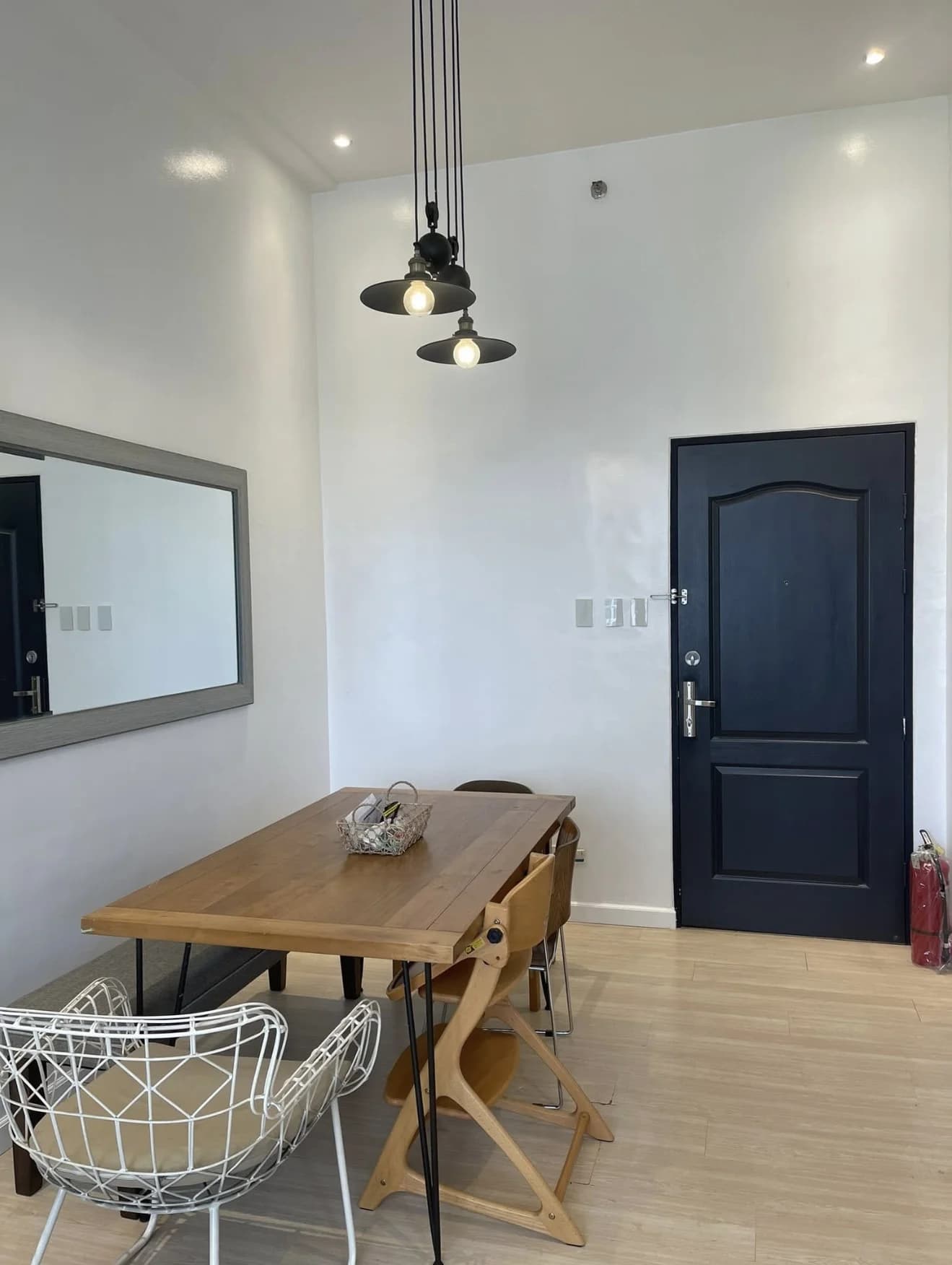 Forbeswood Heights | 1BR 73sqm Condo for Sale in Taguig City - Bgc