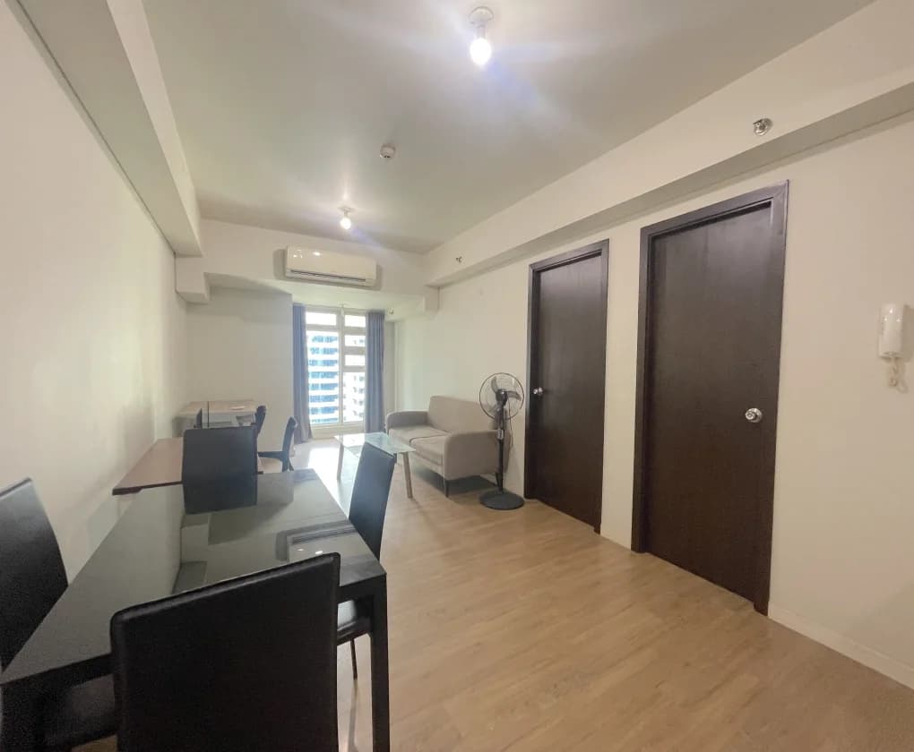 Kroma Tower | 1BR 59sqm Condo for Sale in Makati City
