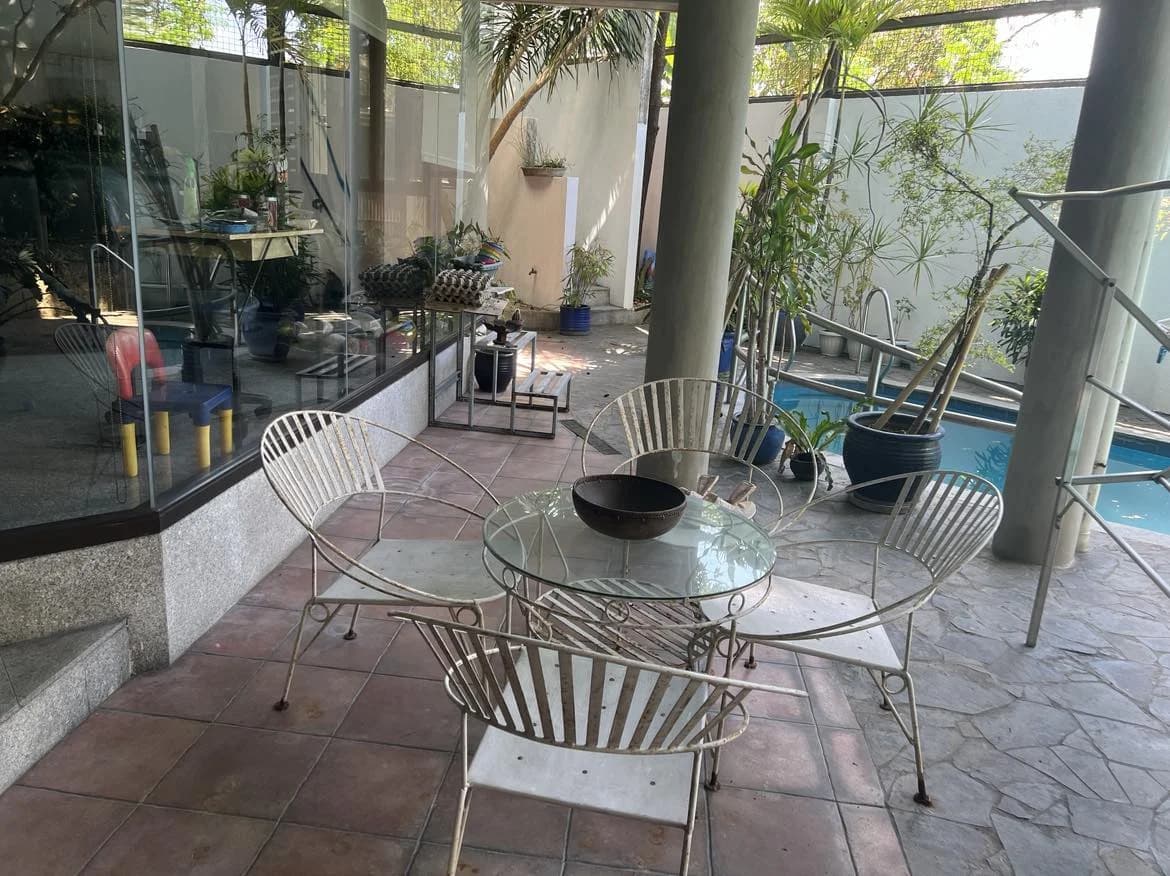 Lgv | 5BR 400sqm House & Lot for Sale in Quezon City