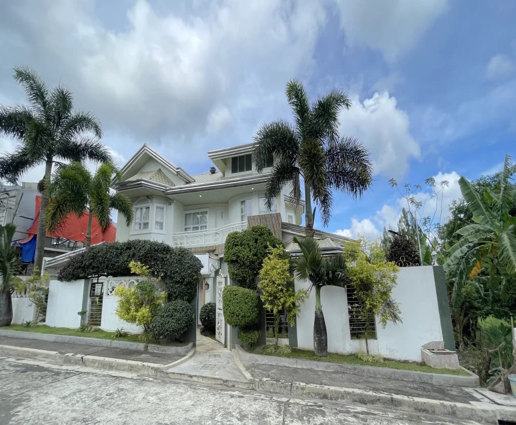 Ridgewood Heights Tagaytay | 4BR 350sqm House & Lot for Sale in Cavite
