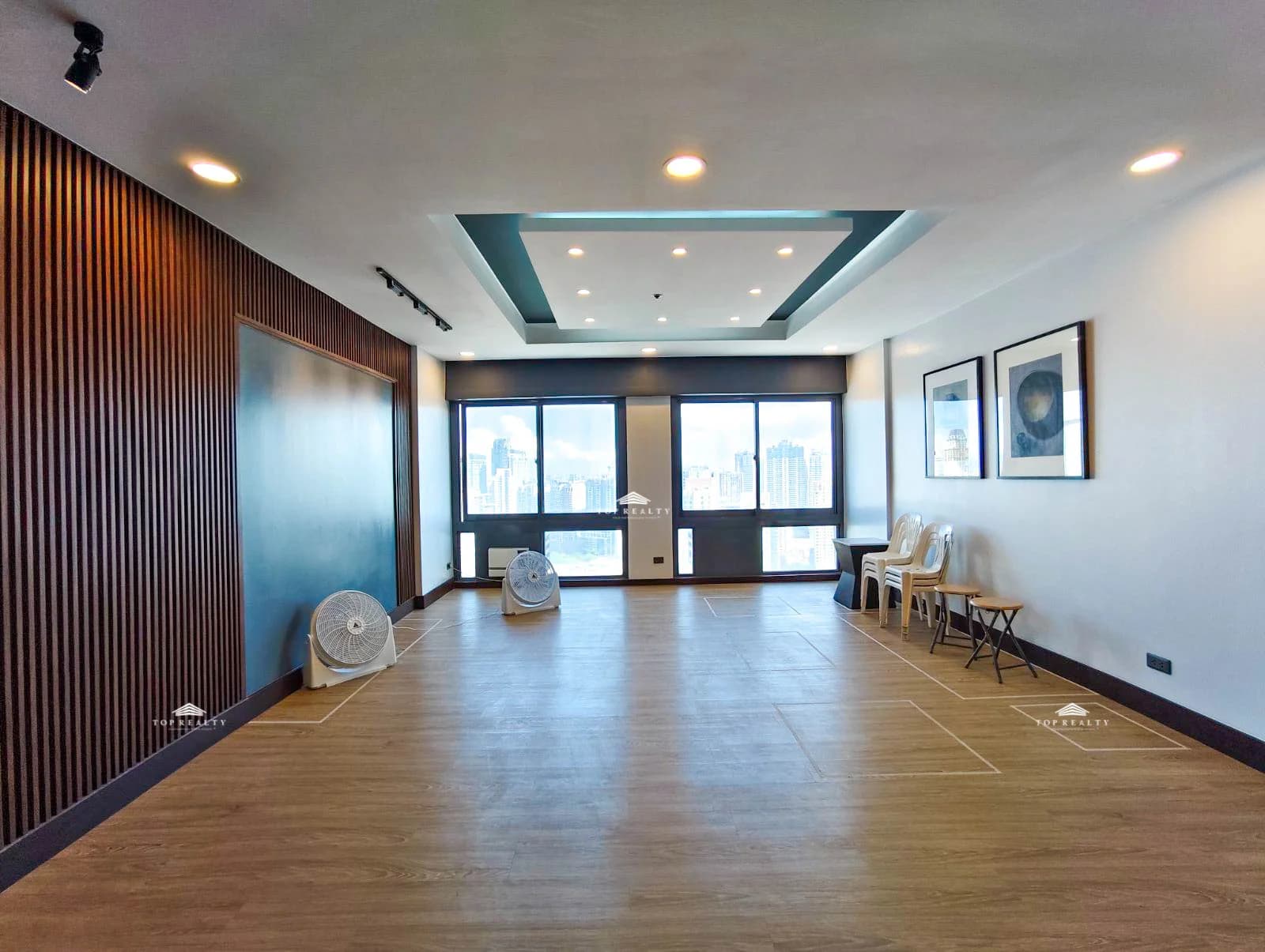West Of Ayala Condominium | 3BR 132sqm Condo for Sale in Makati City