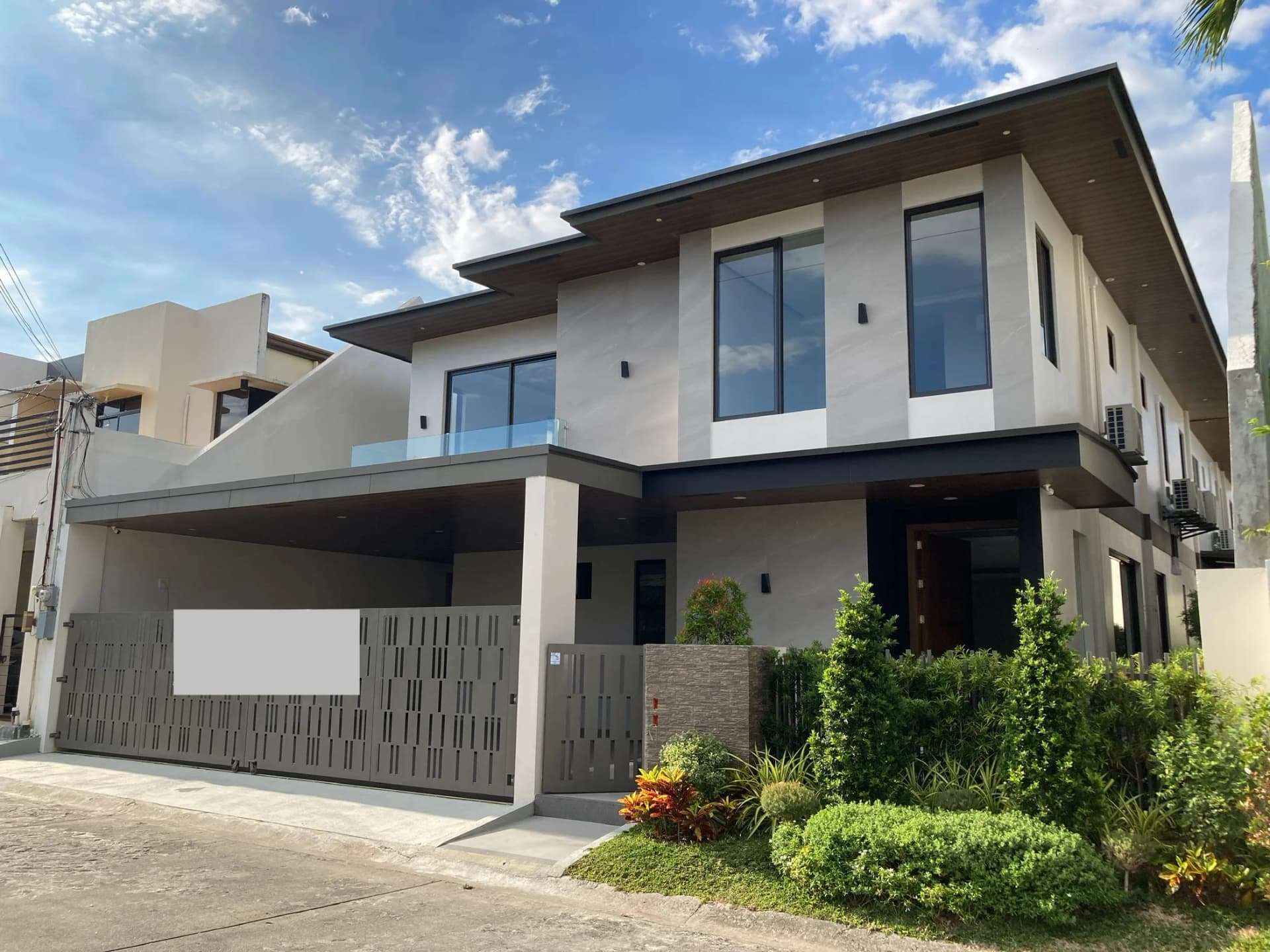Sinagtala, Bf Homes | 5BR 330sqm House & Lot for Sale in Parañaque City