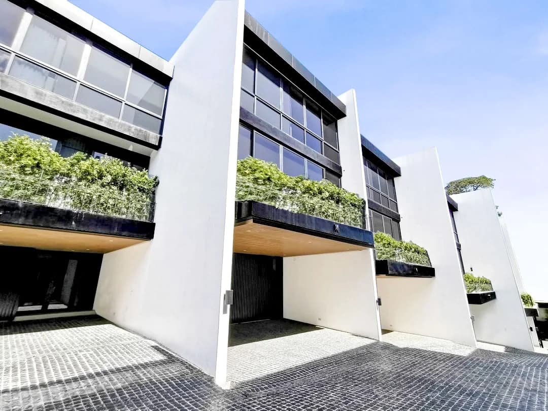 The Hill | 4BR 502sqm Townhouse for Sale in San Juan City