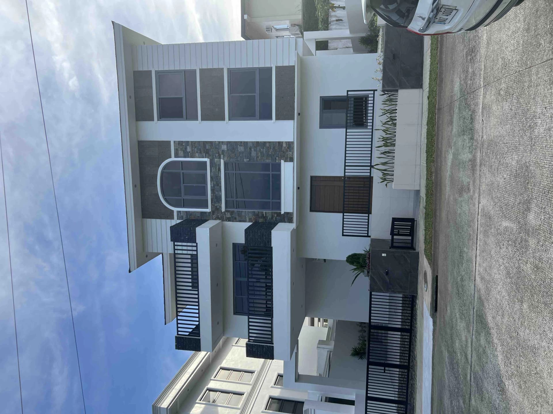 Chateaux De Paris Subdivision | 4BR 425sqm House & Lot for Sale in Cavite