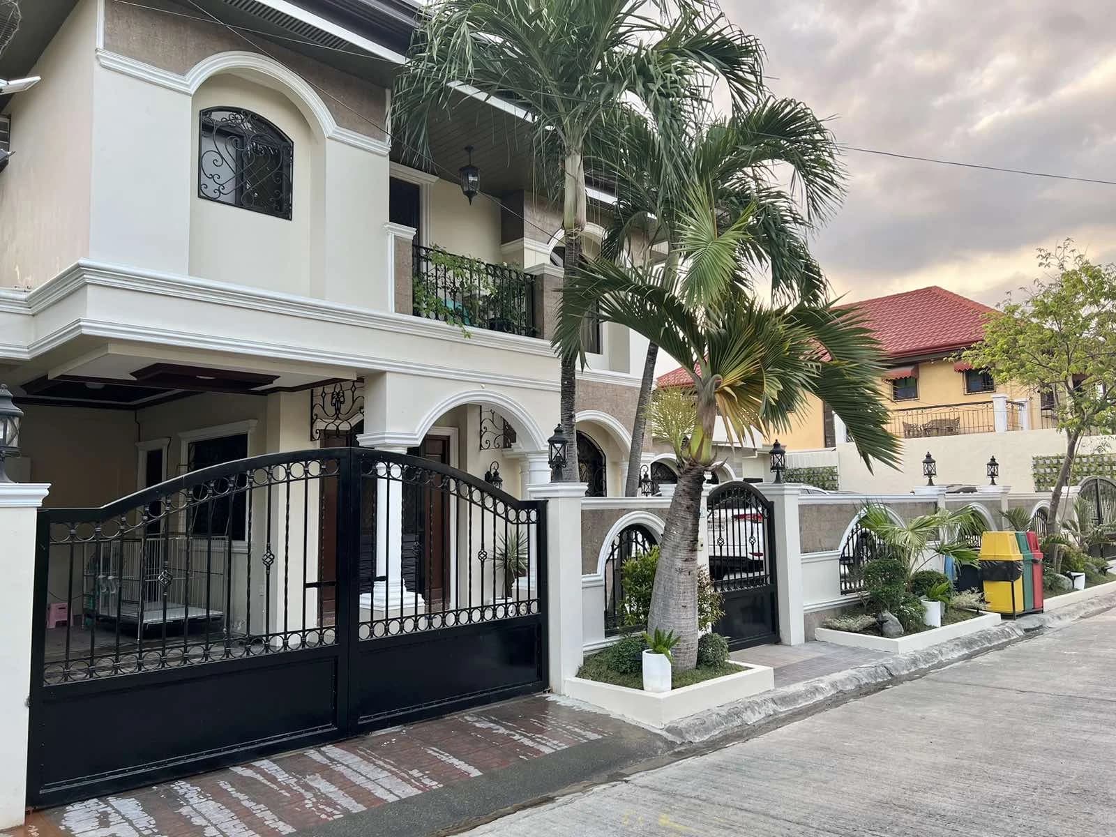 The Parkplace Village, Imus Cavite | 5BR 550sqm House & Lot for Sale in Cavite