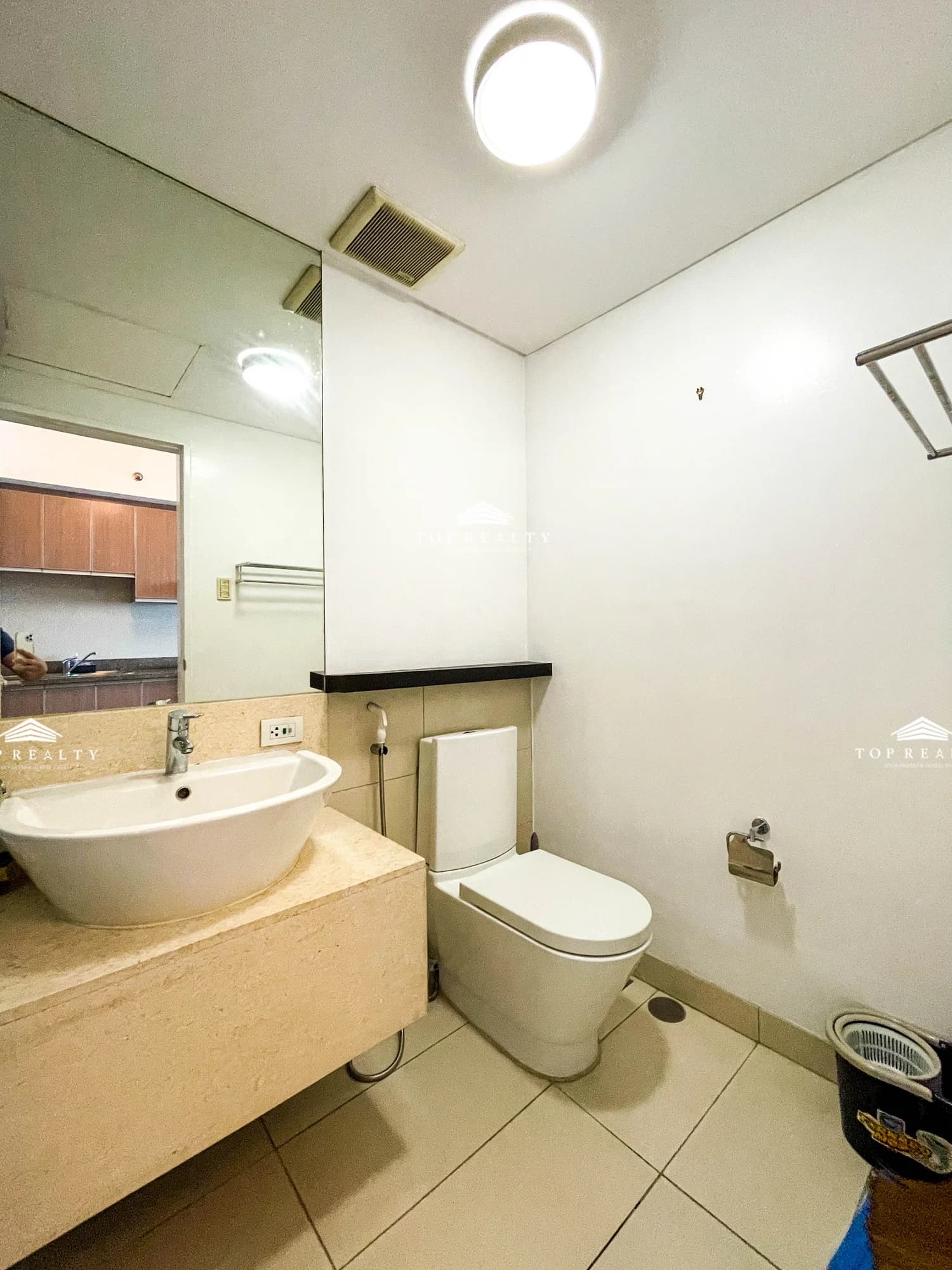 St. Francis Shangri-la Place | Studio 38sqm Condo for Rent in Mandaluyong City