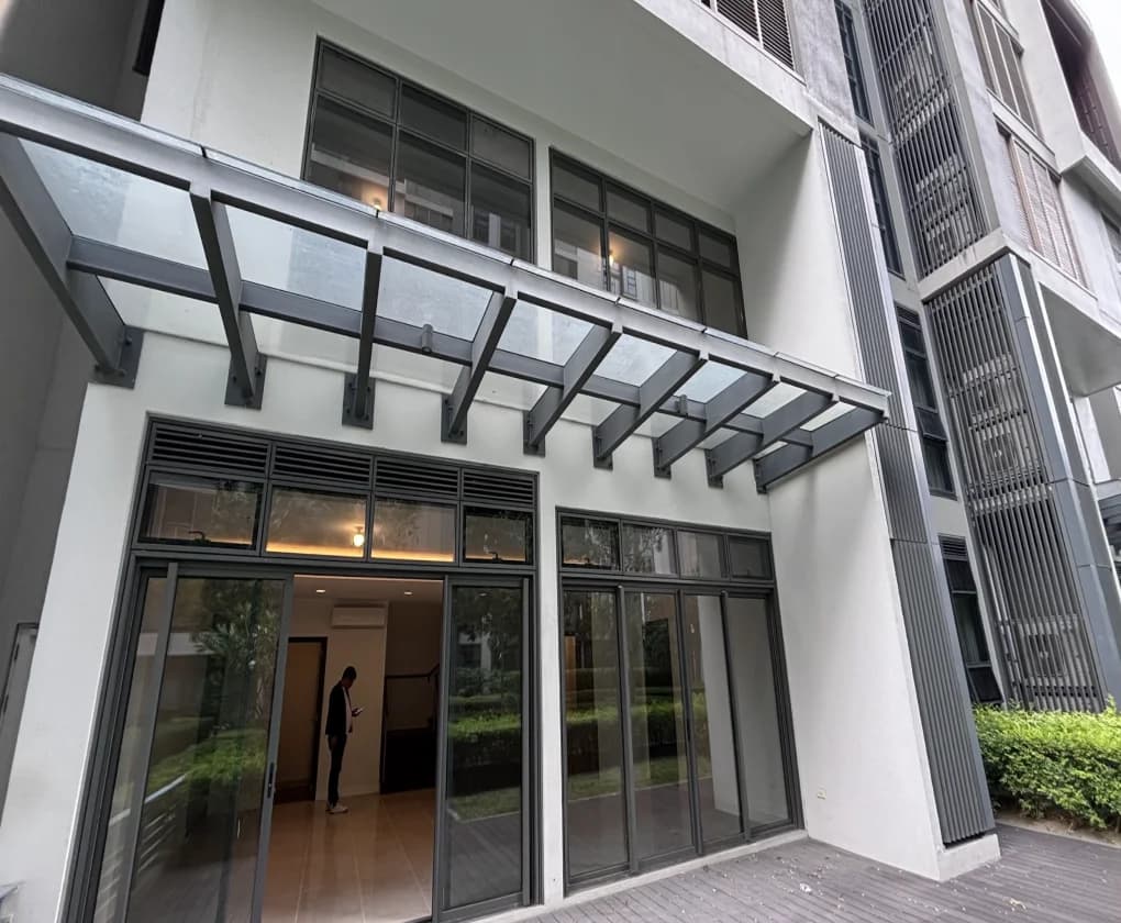 Arbor Lanes | 3BR 181sqm Condo for Rent in Taguig City - Arca South