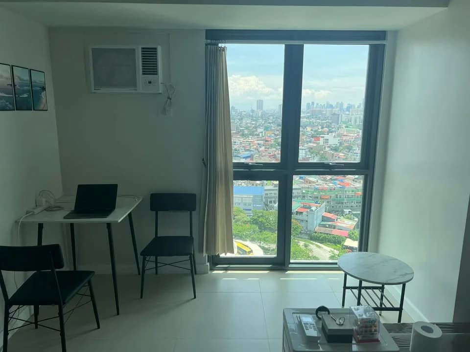 Callisto | Studio 28sqm Condo for Sale in Makati City