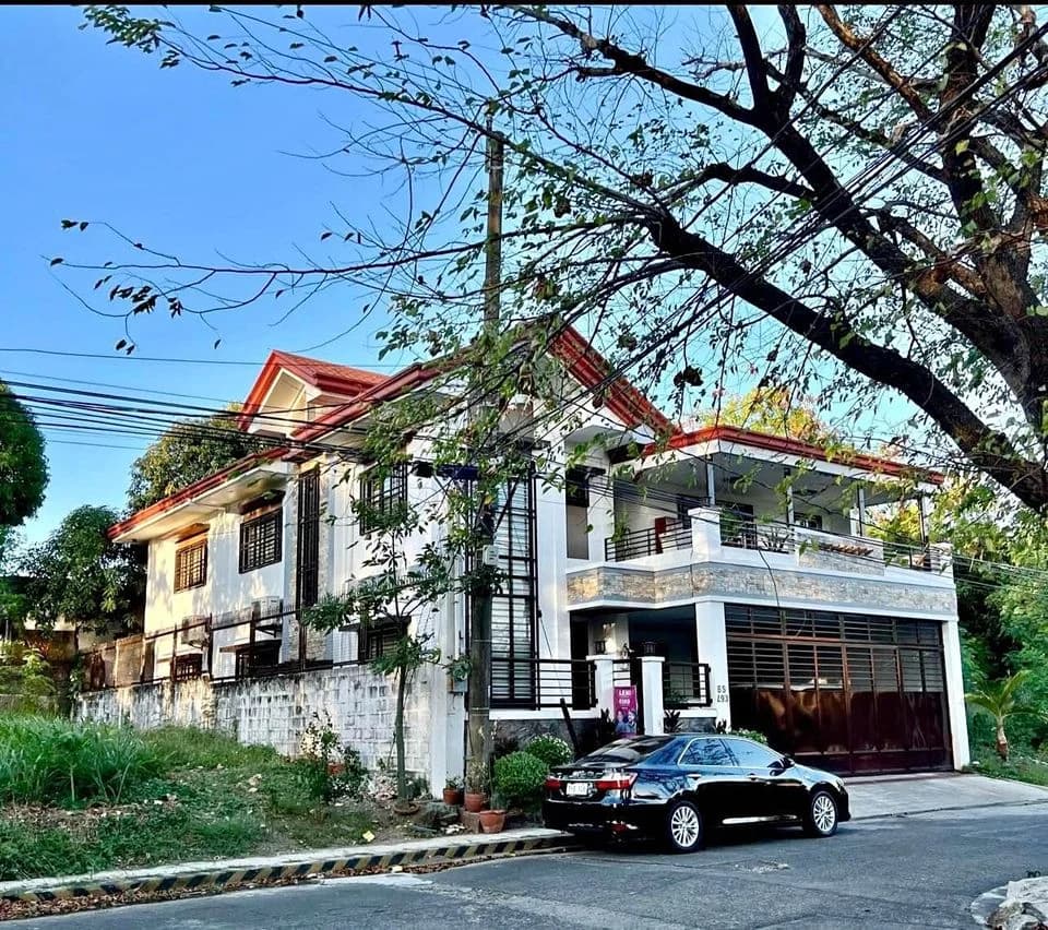 Bf Homes | 4BR 680sqm House & Lot for Sale in Parañaque City