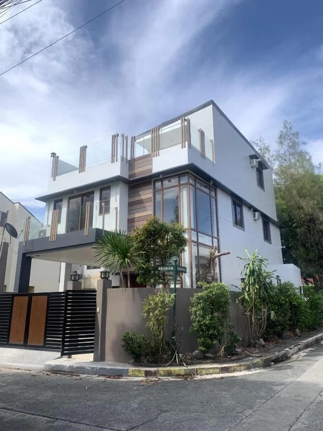 Greenwoods Executive Village | 5BR 222sqm House & Lot for Sale in Rizal