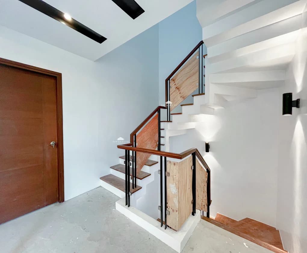 Greenwoods Executive Village | 6BR 350sqm House & Lot for Sale in Pasig City