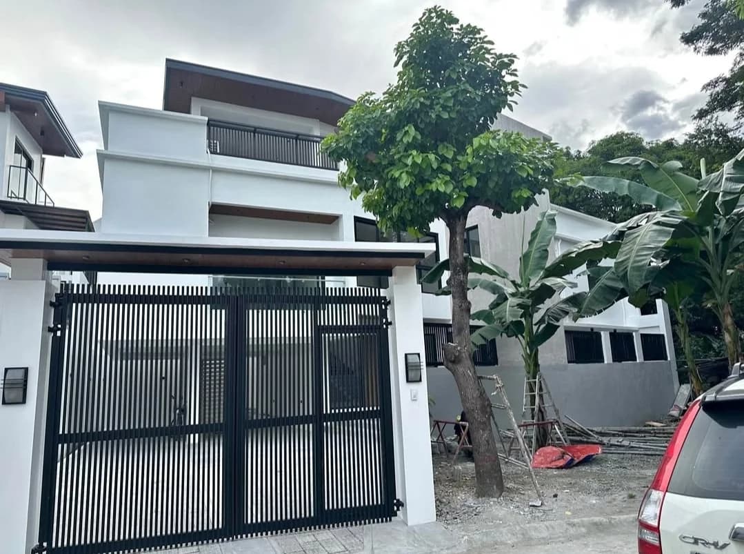 Filinvest East, Eastville | 5BR 457sqm House & Lot for Sale in Rizal
