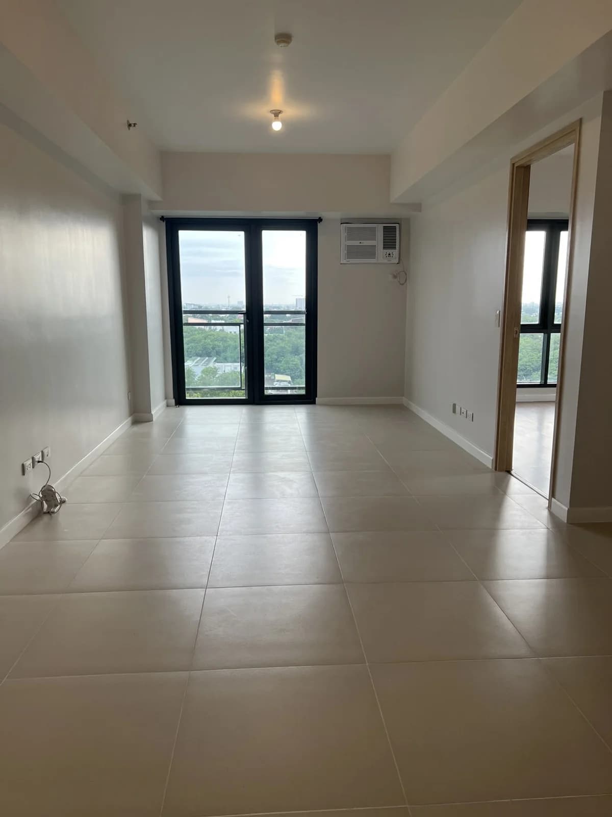 Viento At Cerca | 1BR 50sqm Condo for Rent in Las Piñas City