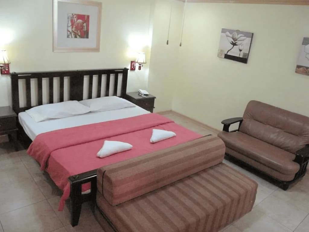 Travelers Inn Condominium | 1BR 50sqm Condo for Sale in Makati City