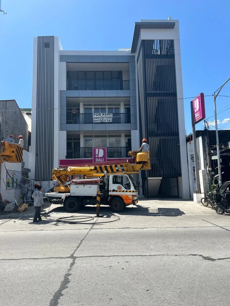 Dona Soledad | 650sqm Commercial Space for Sale in Parañaque City