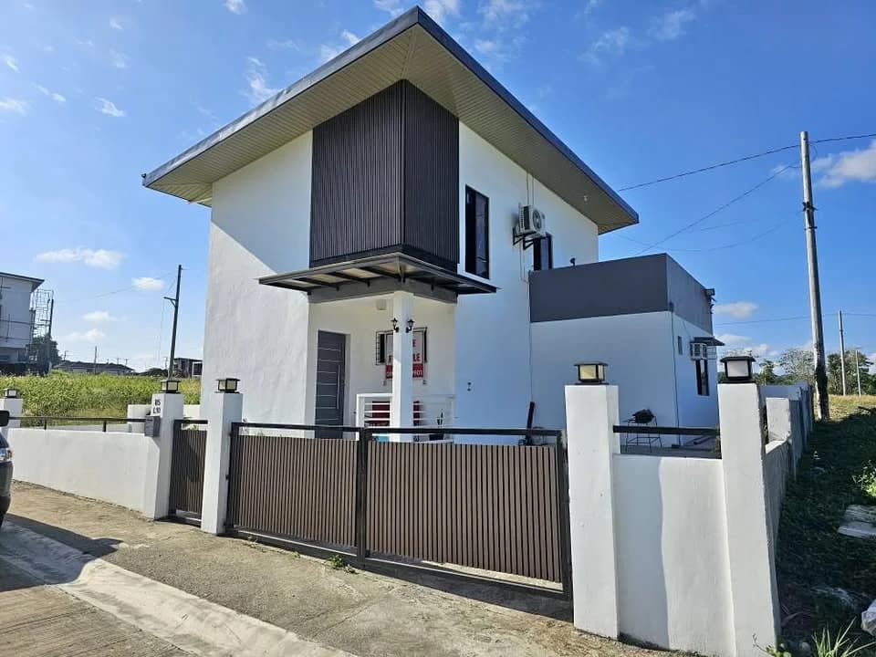 Sandari Batulao | 3BR 200sqm House & Lot for Sale in Batangas